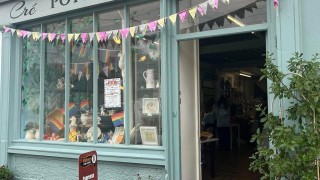 Cr&eacute; Pottery Studio