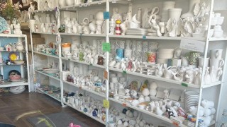 Photo of Cr&eacute; Pottery Studio